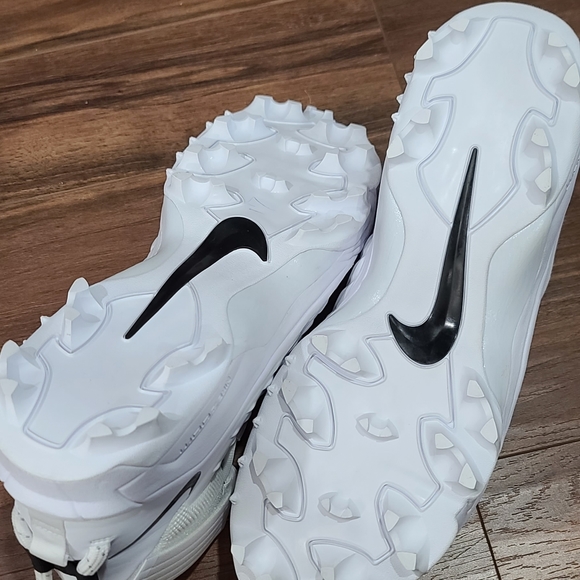 Sz 21 Nike Force Savage Pro 2 Football Cleats NWOT BV5448-101 - Picture 8 of 10